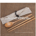 Дешевые изготовленный на заказ Логос путешествия комплект деревянной ложкой суп палочками